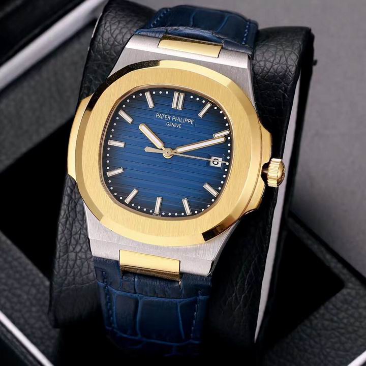 Patek Philippe Watch 218